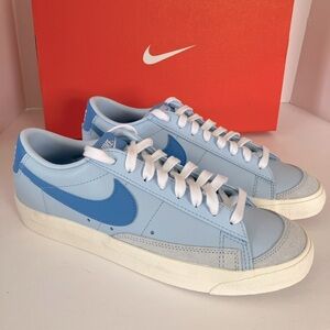 Nike Men’s Blazer Low ‘77 Vintage Sneakers, Blue/White, Size 9.5, NWOT